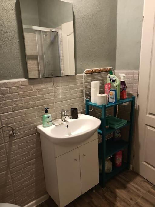 Lovely Apartament In Bucharest, Baba Novac Area Экстерьер фото